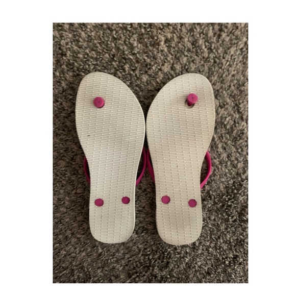 Havaina magenta and White Polka dot flip flops - Picture 2 of 4